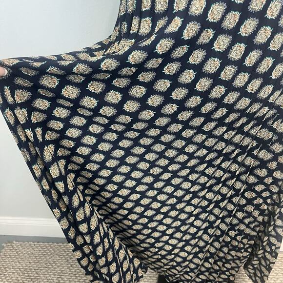 Banana Republic Skirt size 6 Navy Blue Orange Green Floral Sheer Maxi Pleated - Picture 6 of 10